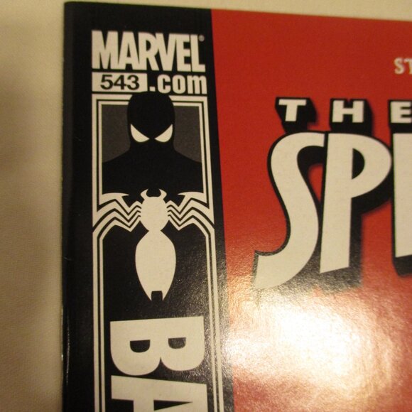 Marvel Amazing Spiderman Medium Black White Red Graphic Comic Book Bundle - Picture 8 of 9